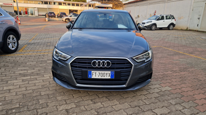 Audi A3 S-Tronic Business 700