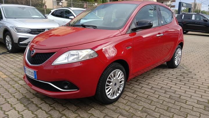 Lancia Ypsilon 1.2 69 CV 5 porte GPL Gold