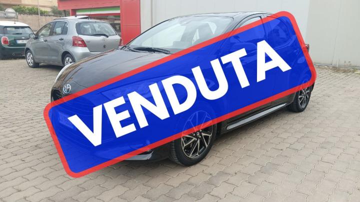 Toyota Yaris 1.5 Hybrid 5 porte Trend 766
