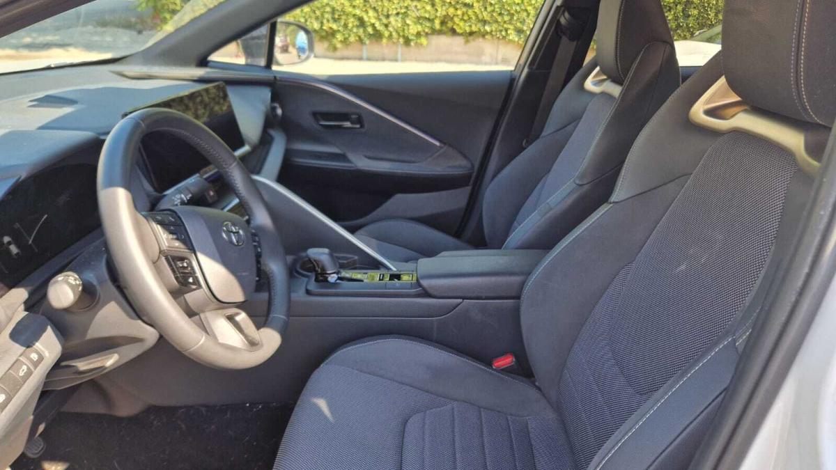 Toyota C-HR 1.8 HV 98cv Lounge