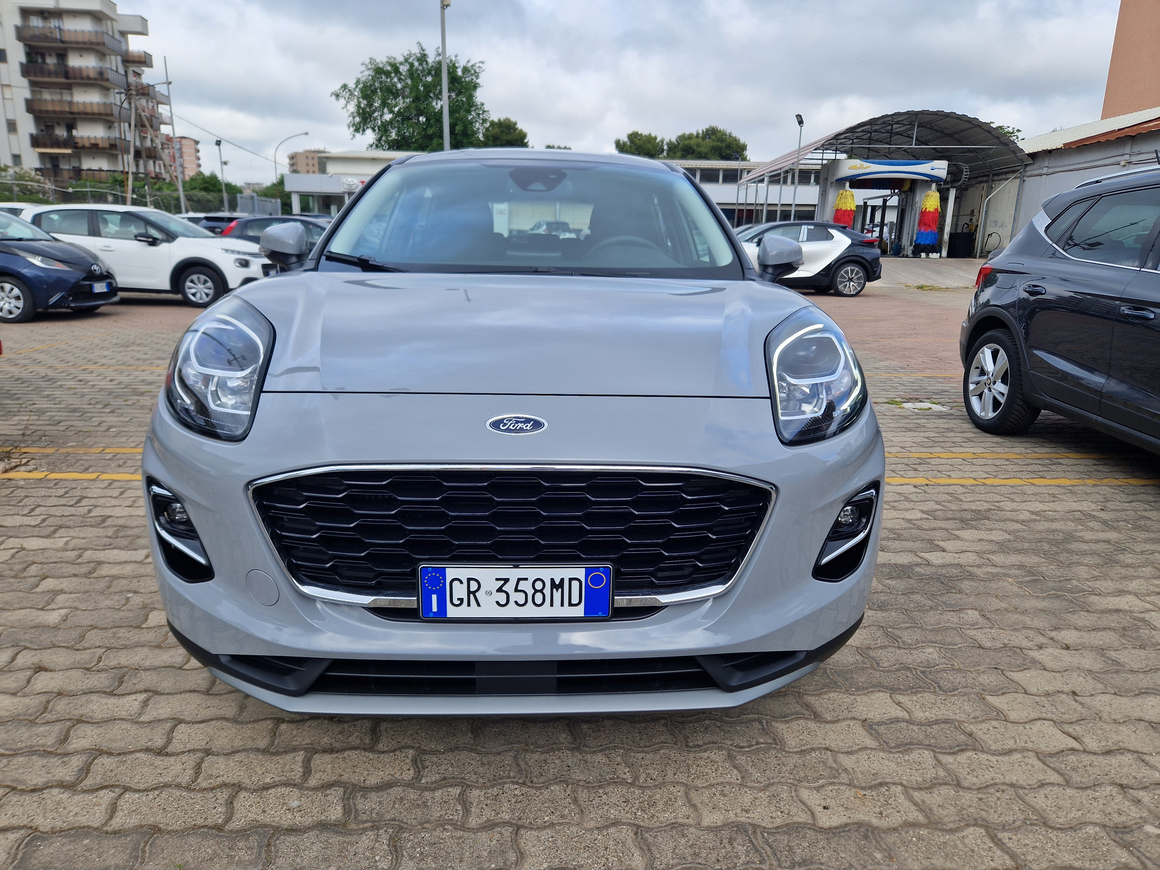 Ford Puma Ecoboost Hybrid Titanium