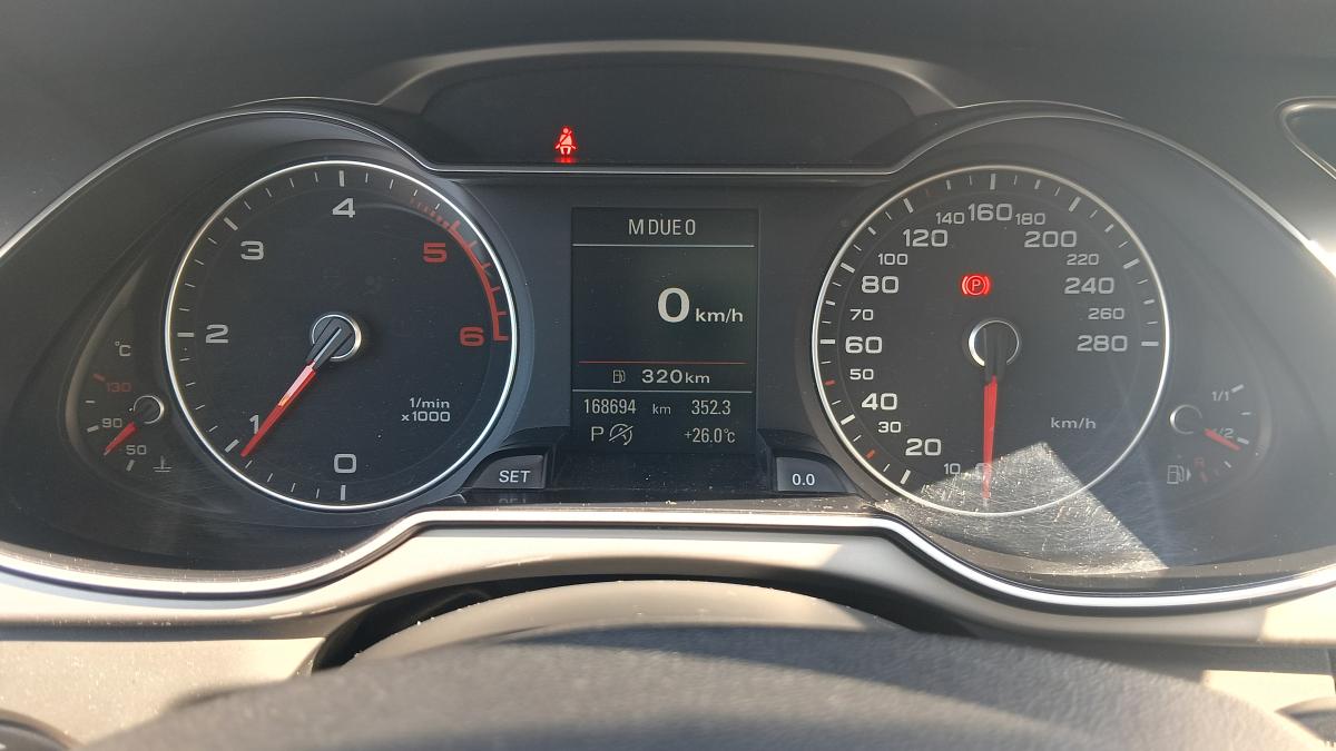 A4 Avant 2.0 TDI 177CV Quattro S-Tronic