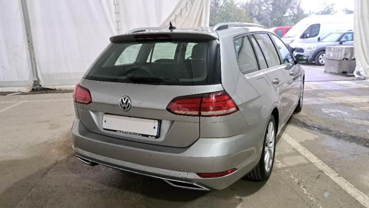 Volkswagen Golf Variant 1.6 Tdi DSG