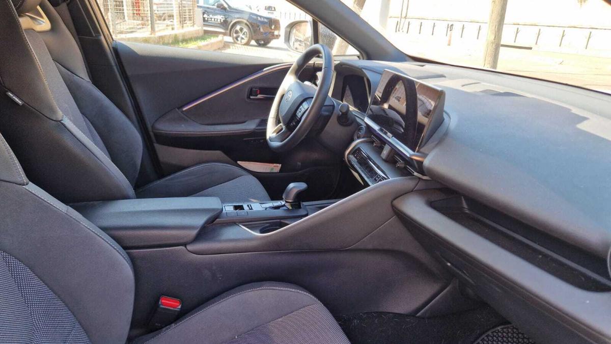 Toyota C-HR 1.8 HV 98cv Lounge