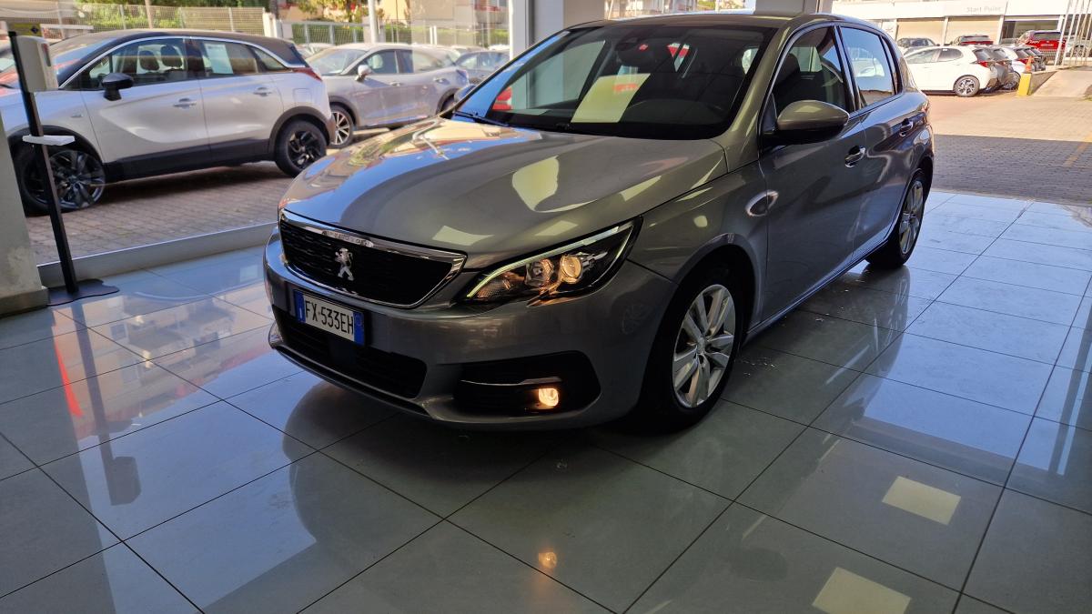 Peugeot 308 BlueHDi 130 EAT8 Business