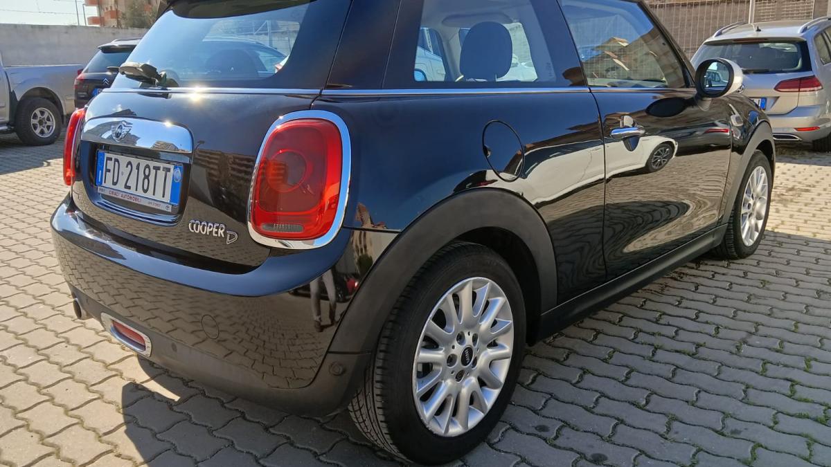 Mini Cooper D Automatica