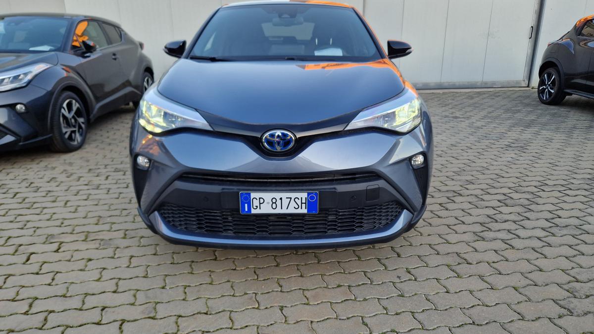 Toyota CHR KM0 2.0 Trend