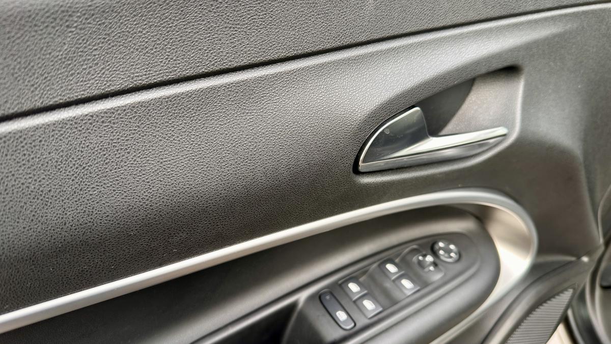 Jeep Avenger 1.2 SUMMIT