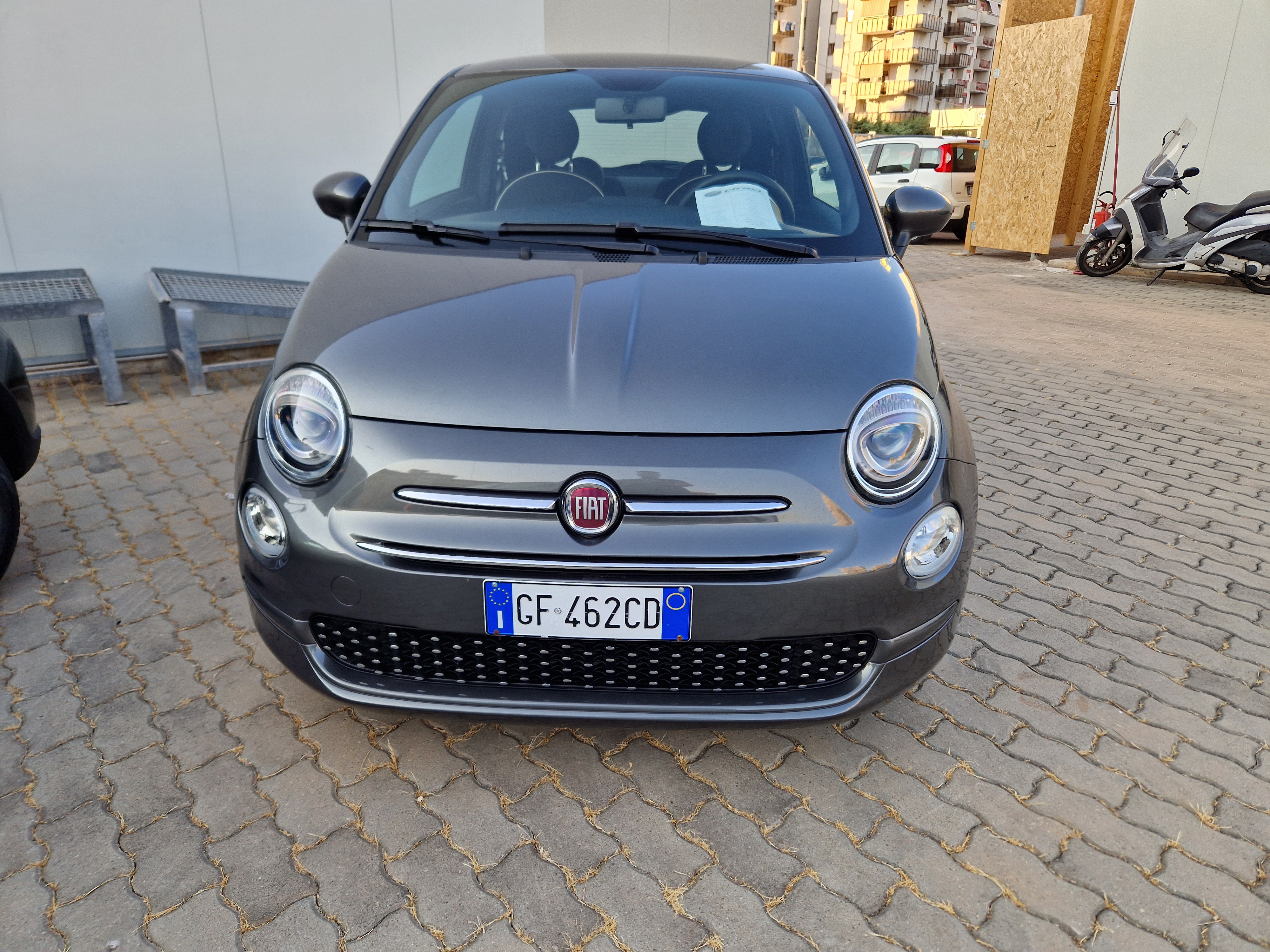 Fiat 500 Hybrid Lounge