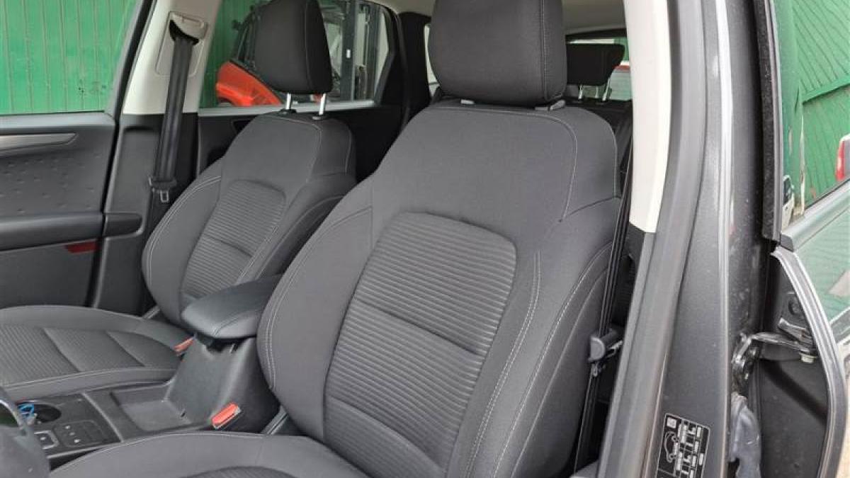 Ford Kuga 1.5 120 CV aut. 2WD Titanium Business