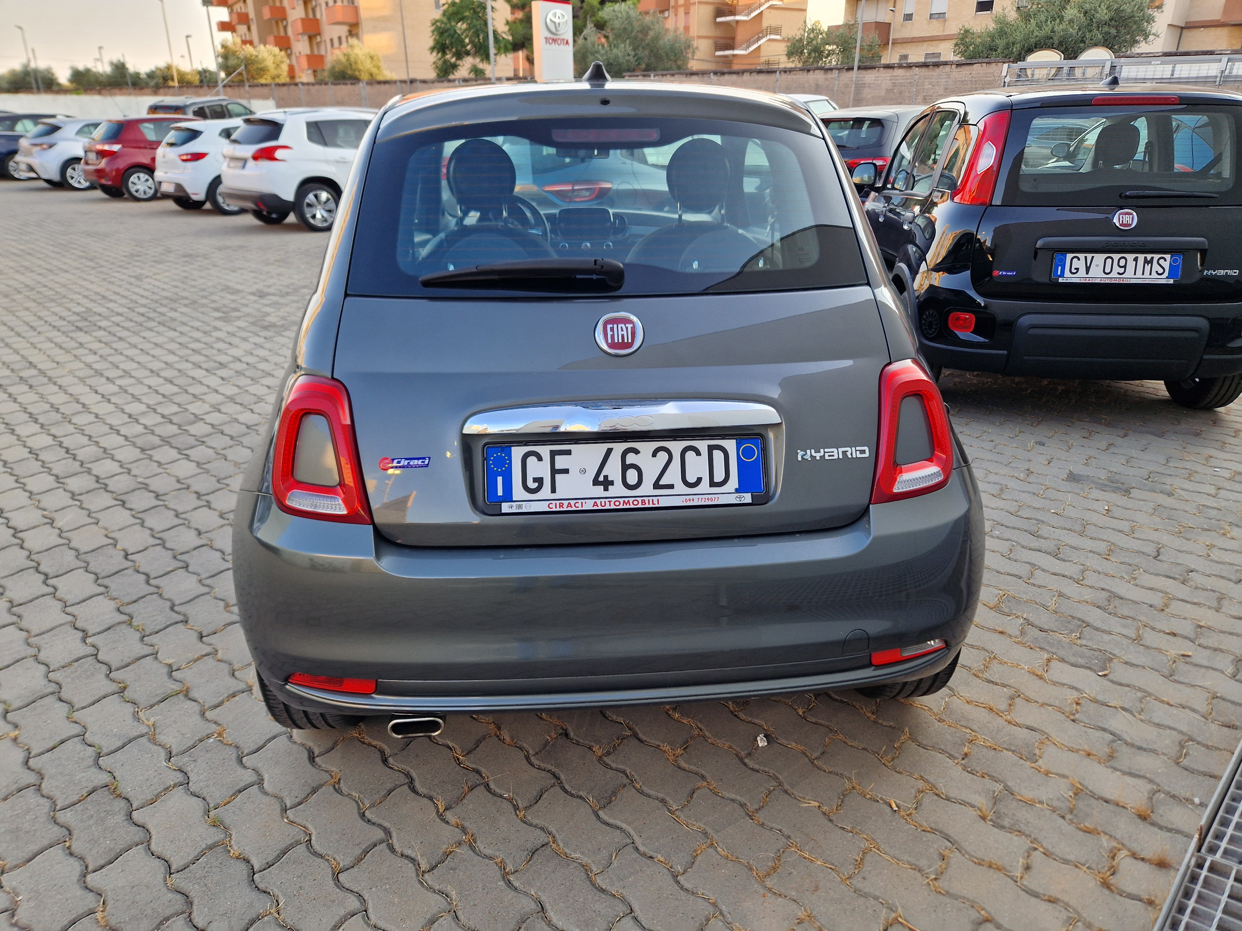 Fiat 500 Hybrid Lounge