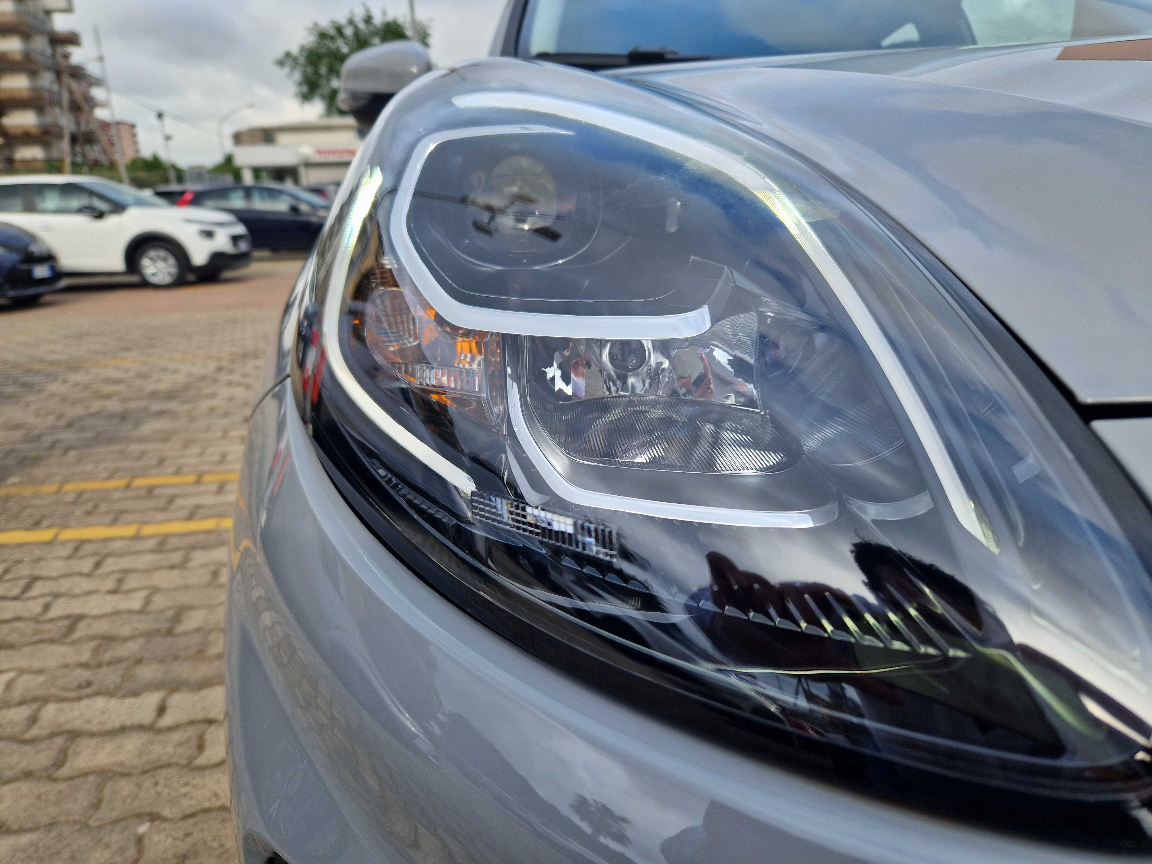 Ford Puma Ecoboost Hybrid Titanium