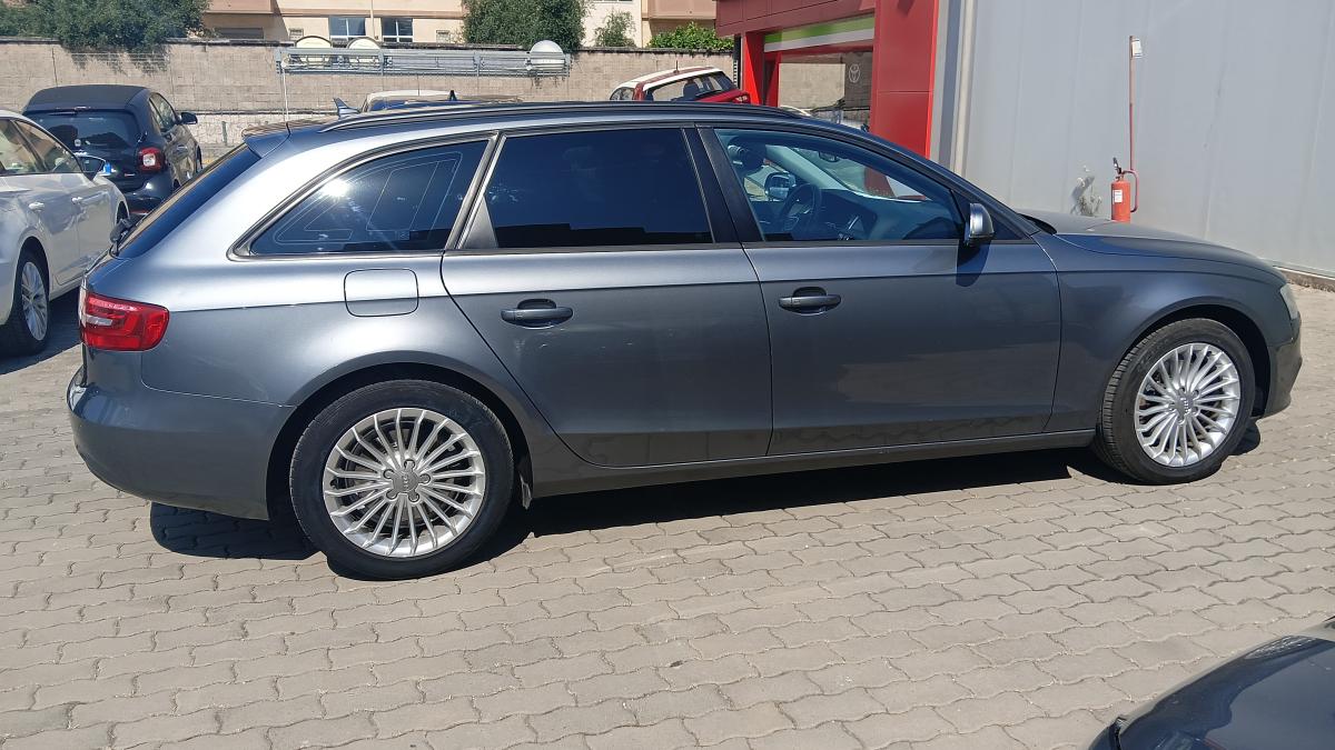 A4 Avant 2.0 TDI 177CV Quattro S-Tronic