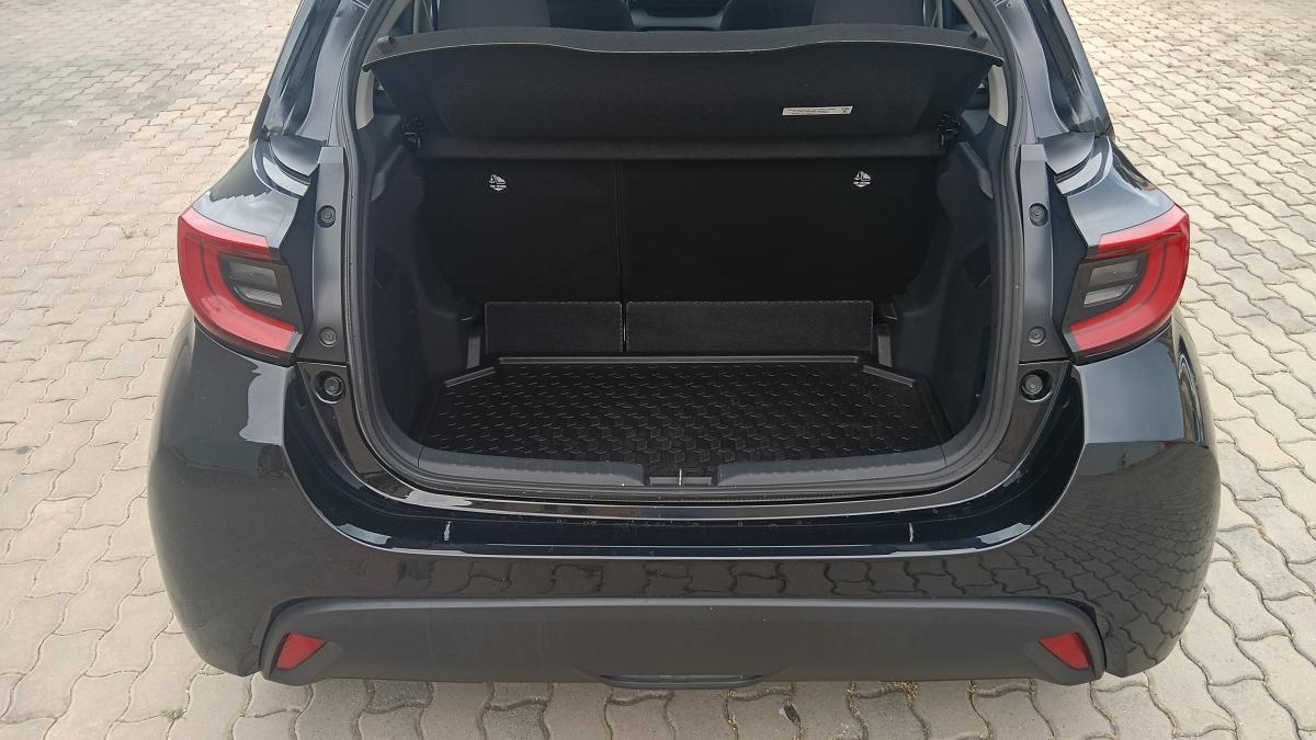 Toyota Yaris 1.5 Hybrid 5 porte Trend 766