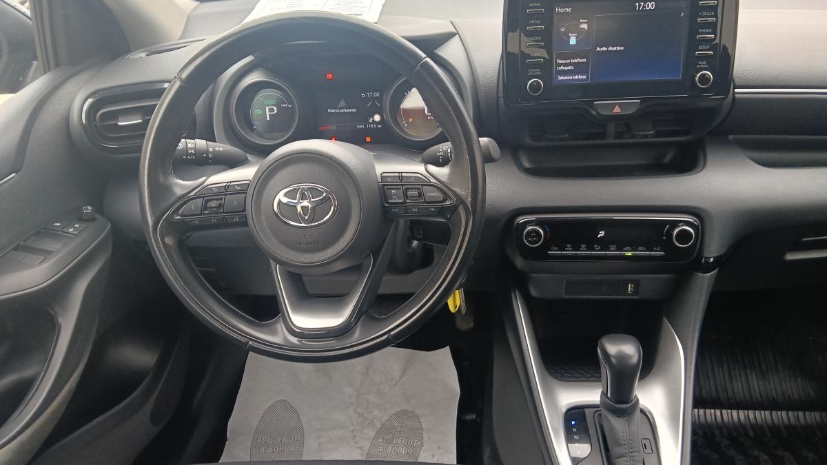 Toyota Yaris 1.5 Hybrid 5 porte Trend 766