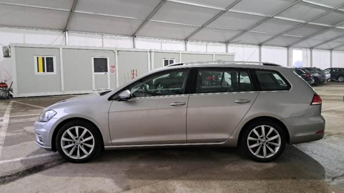 Volkswagen Golf Variant 1.6 Tdi DSG