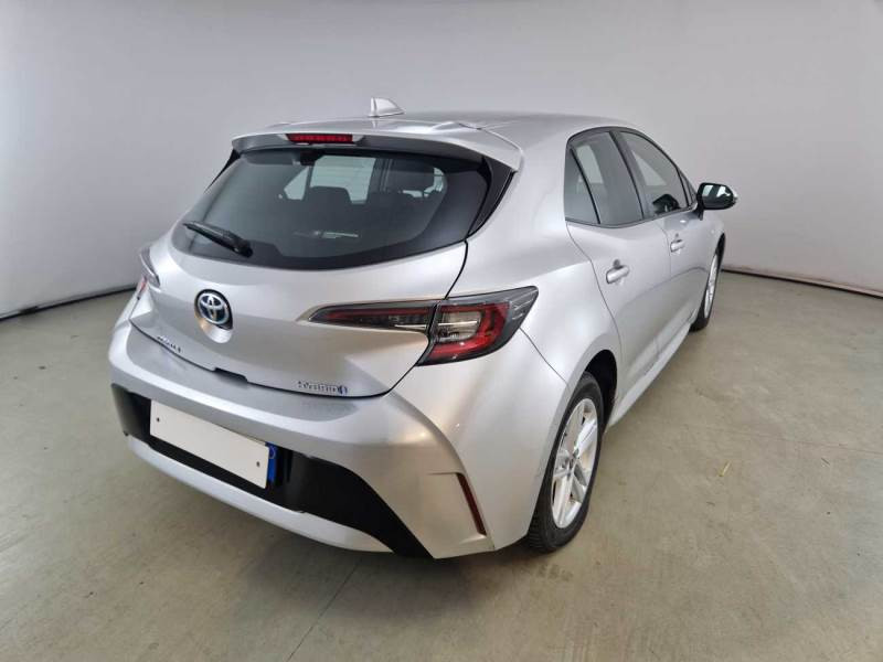 Toyota Corolla Full Hybrid Business