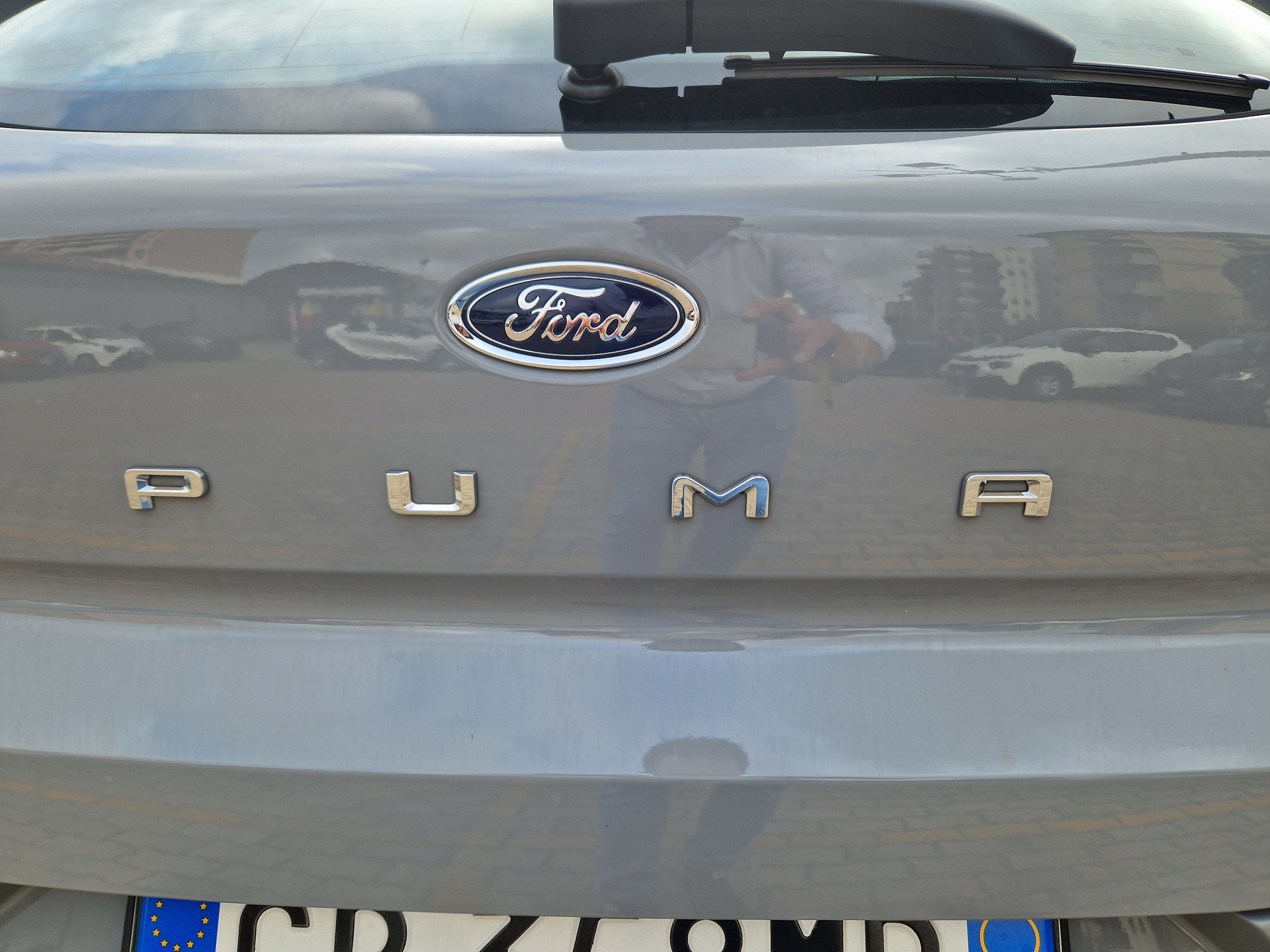 Ford Puma Ecoboost Hybrid Titanium