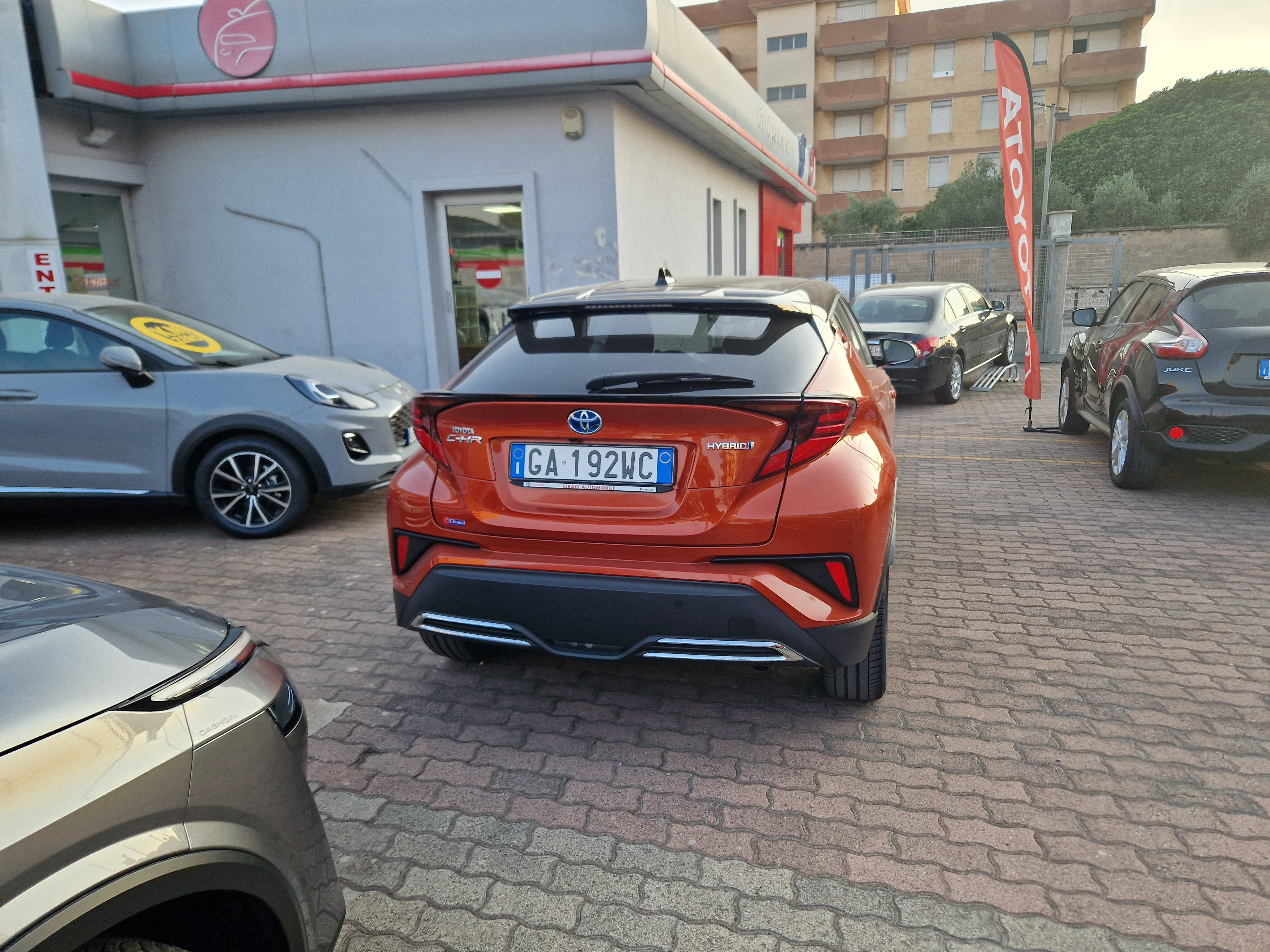 Toyota CHR Premier 2.0 Full Hybrid