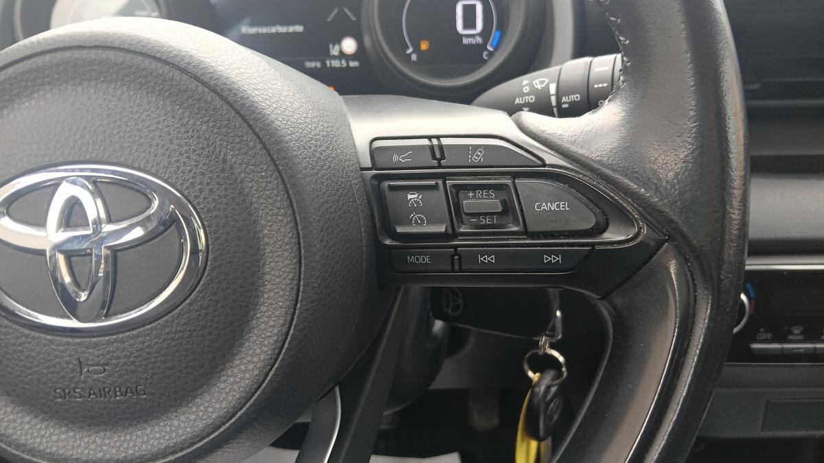 Toyota Yaris 1.5 Hybrid 5 porte Trend 766