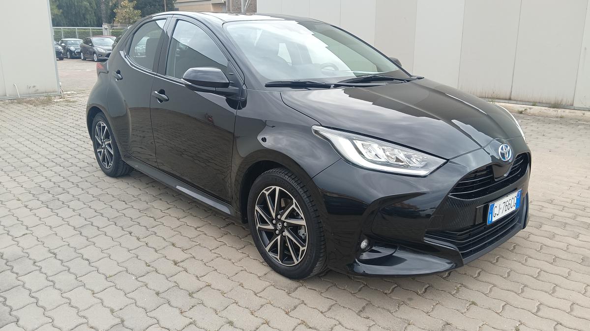 Toyota Yaris 1.5 Hybrid 5 porte Trend 766