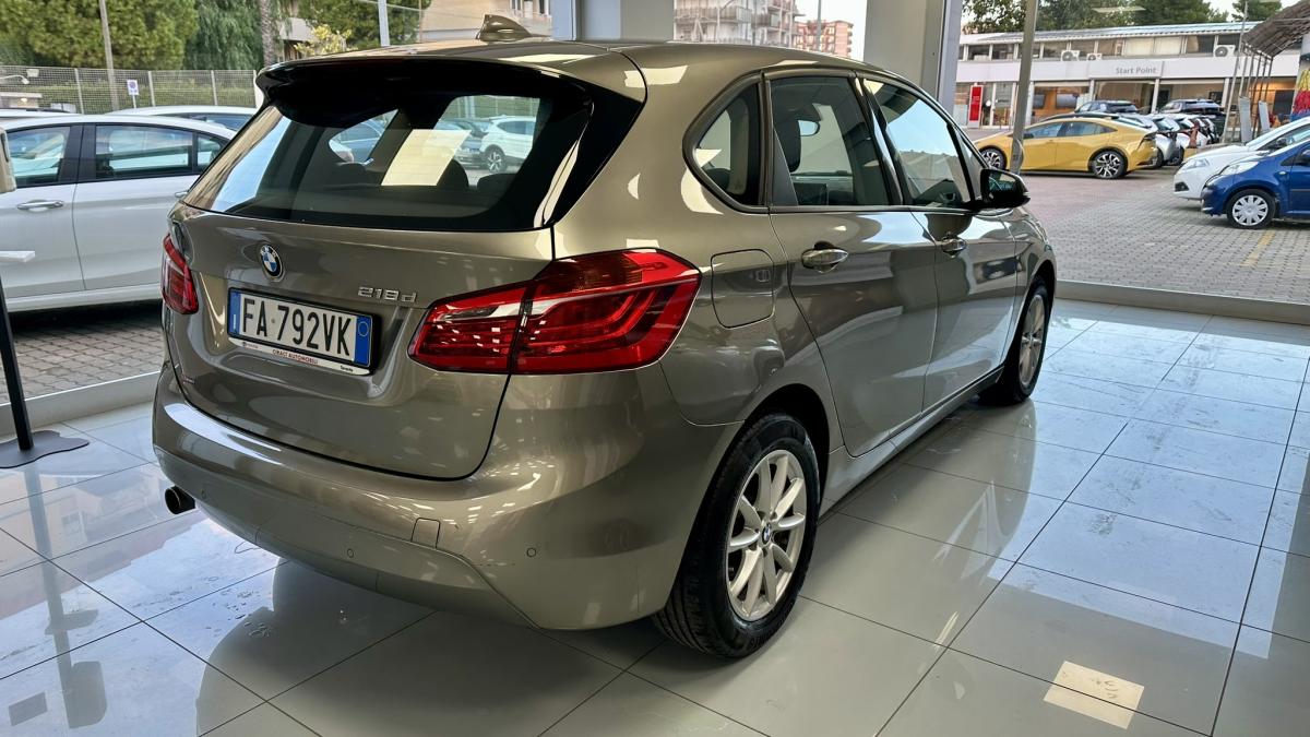 BMW 218D 150 CV BUSINESS