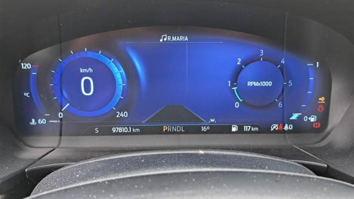 Ford Kuga 1.5 120 CV aut. 2WD Titanium Business