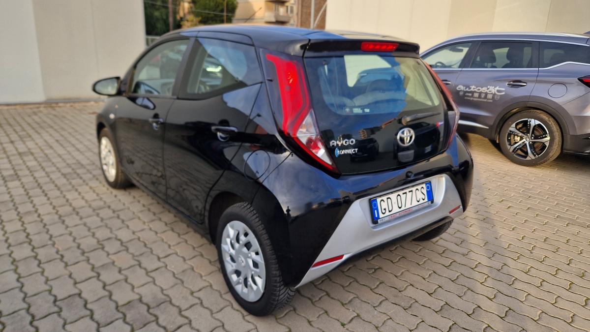 Toyota Aygo X Play