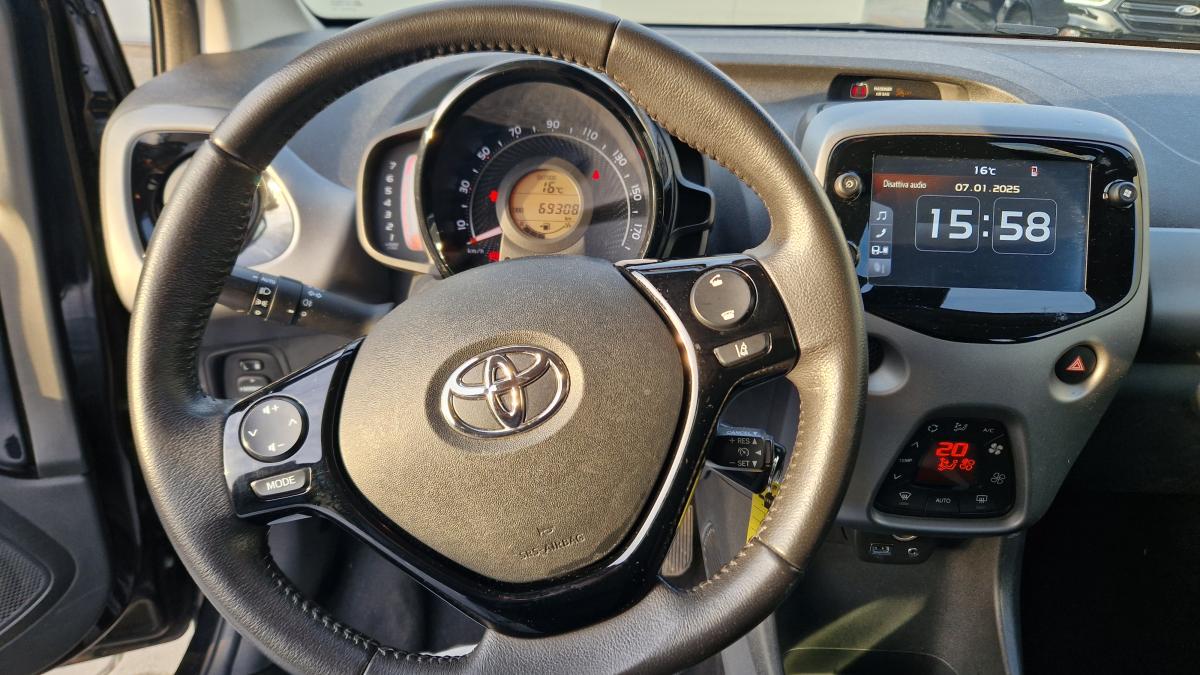 Toyota Aygo X Play