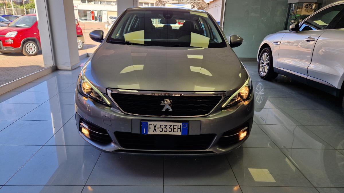 Peugeot 308 BlueHDi 130 EAT8 Business
