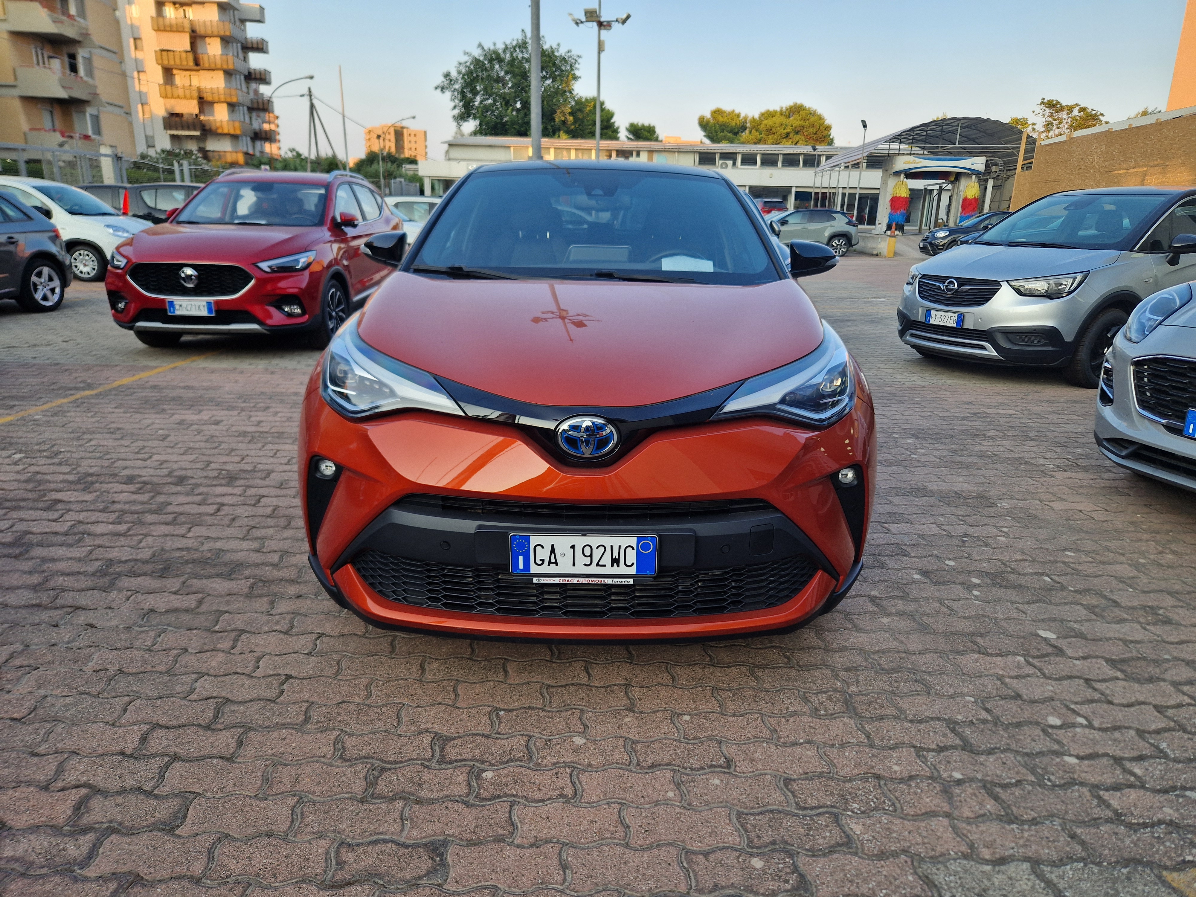 Toyota CHR Premier 2.0 Full Hybrid