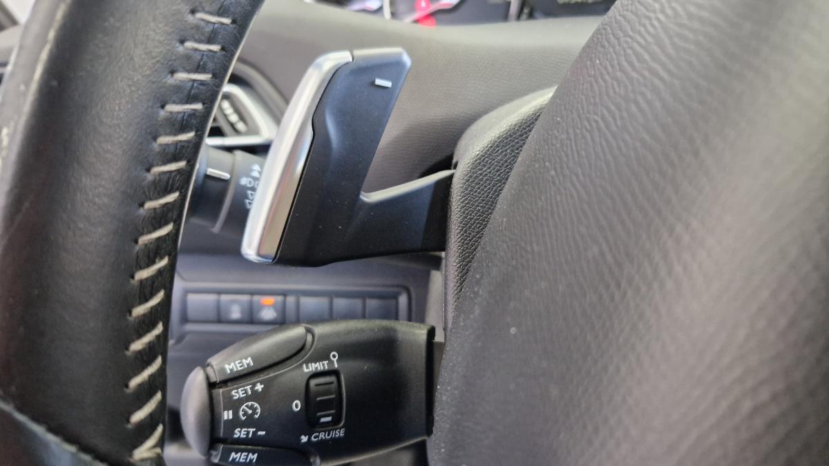 Peugeot 308 BlueHDi 130 EAT8 Business