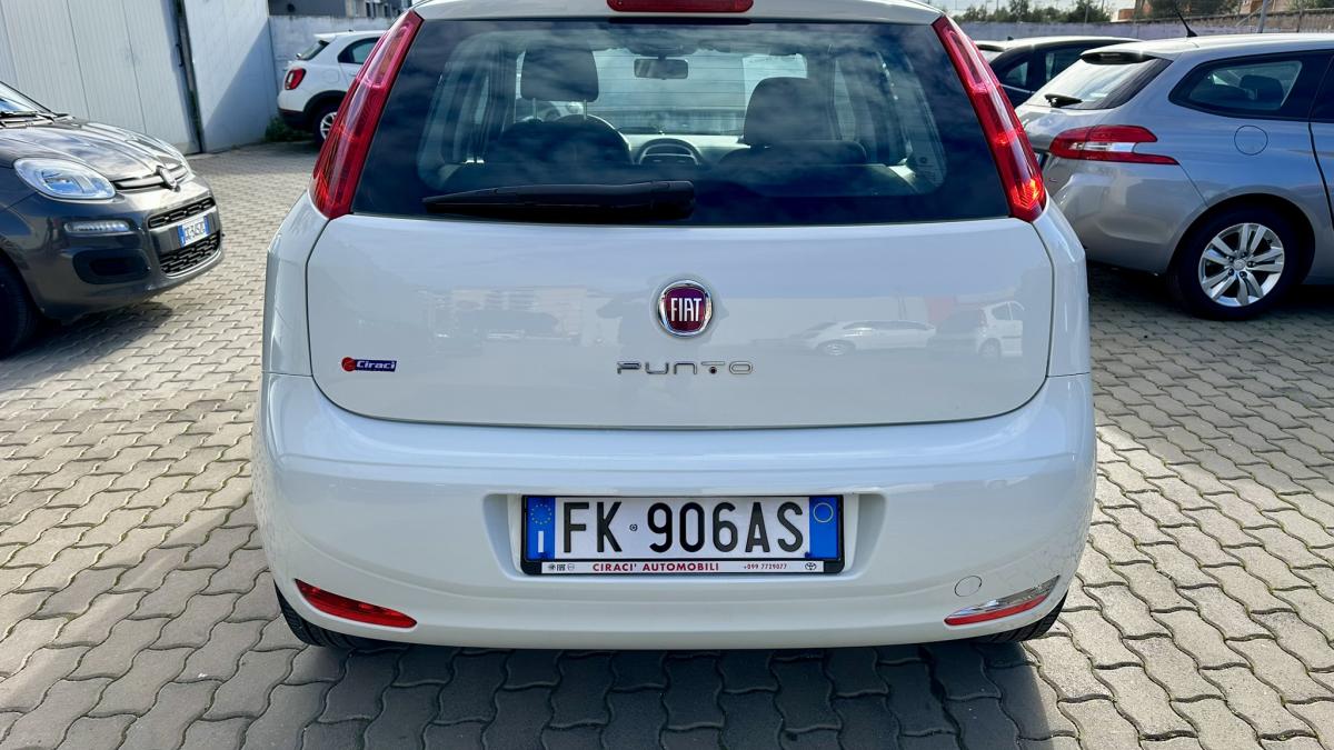 Fiat Punto 1.3 M-Jet Street