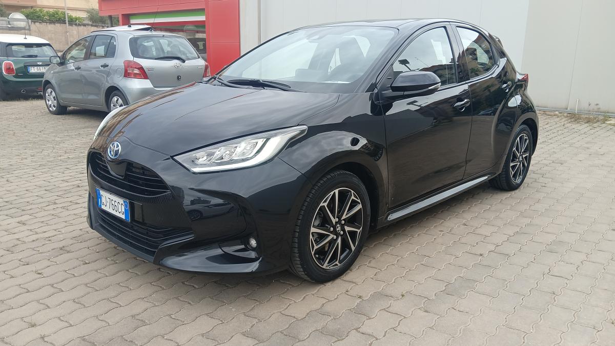 Toyota Yaris 1.5 Hybrid 5 porte Trend 766