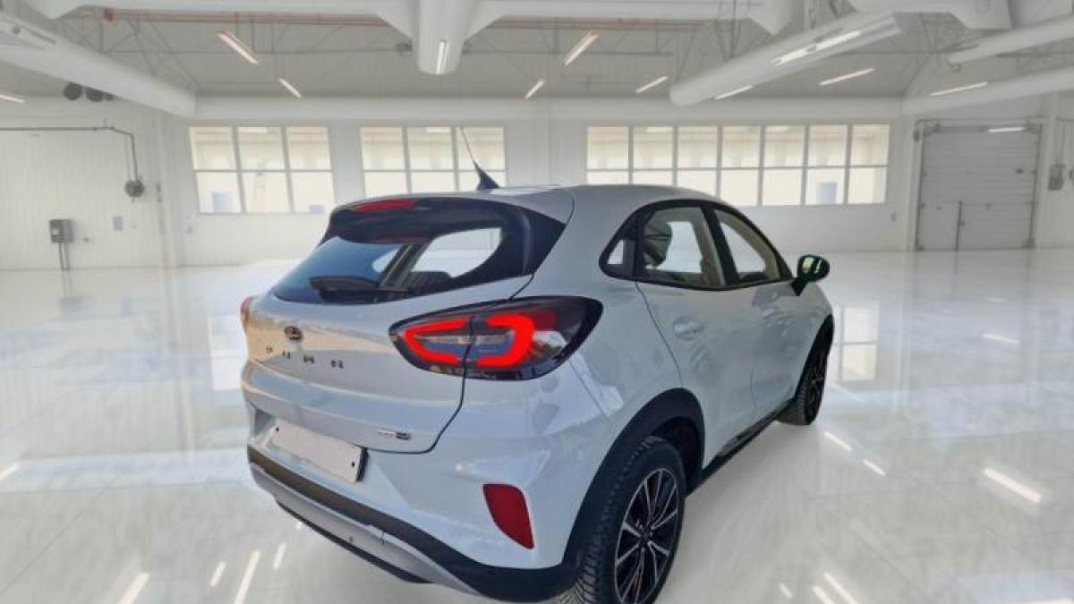 Ford Puma 1.0 EcoBoost Hybrid 125 CV Titanium