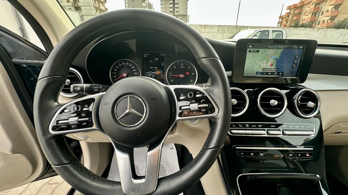 Mercedes GLC 200 D 4 Matic