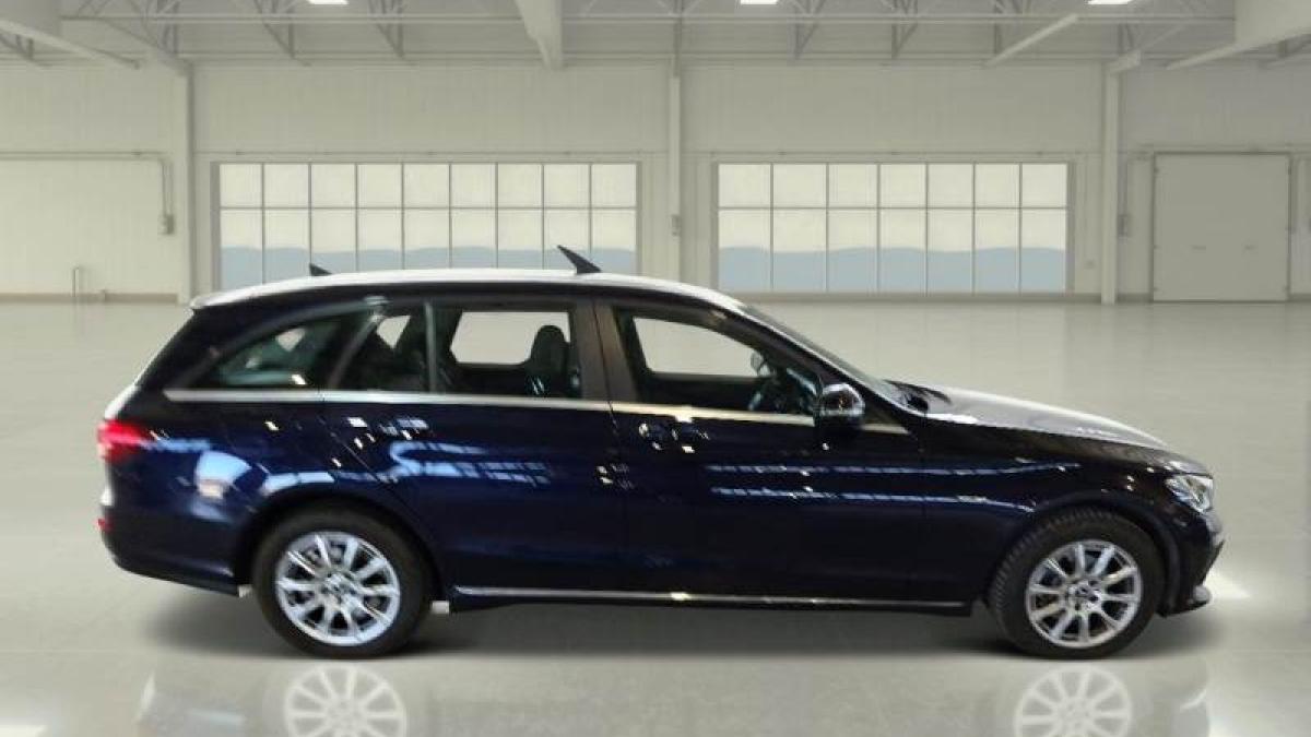 Mercedes-Benz C 180d S.W. Automatica 122cv Business
